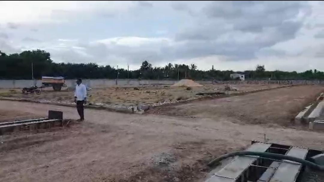 WhatsApp Image 2025-08-29 at 00.20.04 (1)